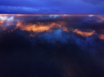 morning pool horizon